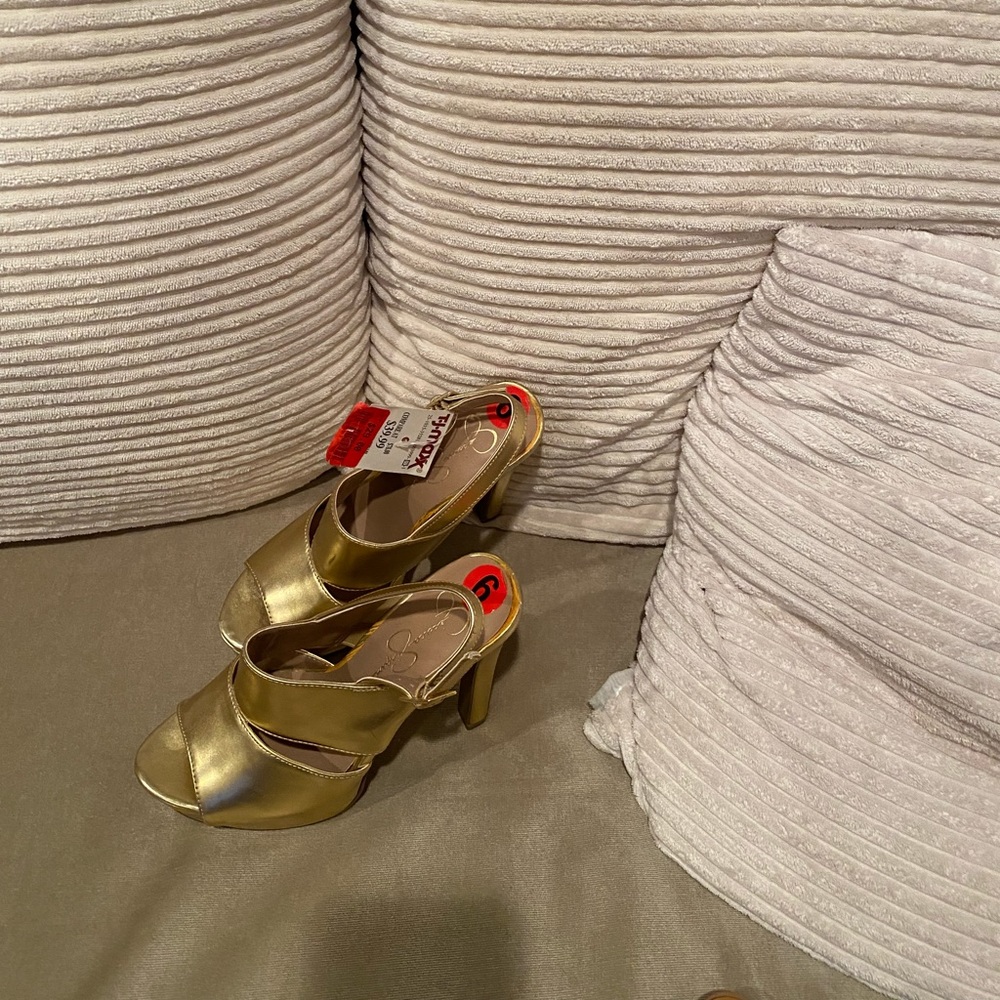 Jessica Simpson Gold Heels